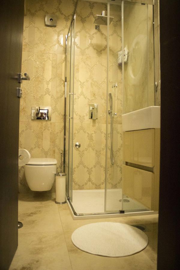נובי סאד Lux New White Apartment מראה חיצוני תמונה