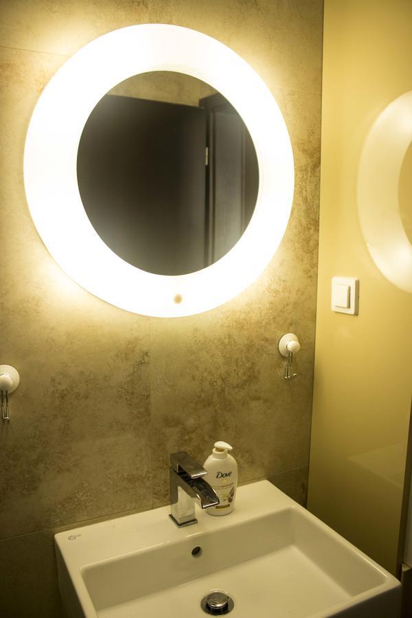 נובי סאד Lux New White Apartment מראה חיצוני תמונה