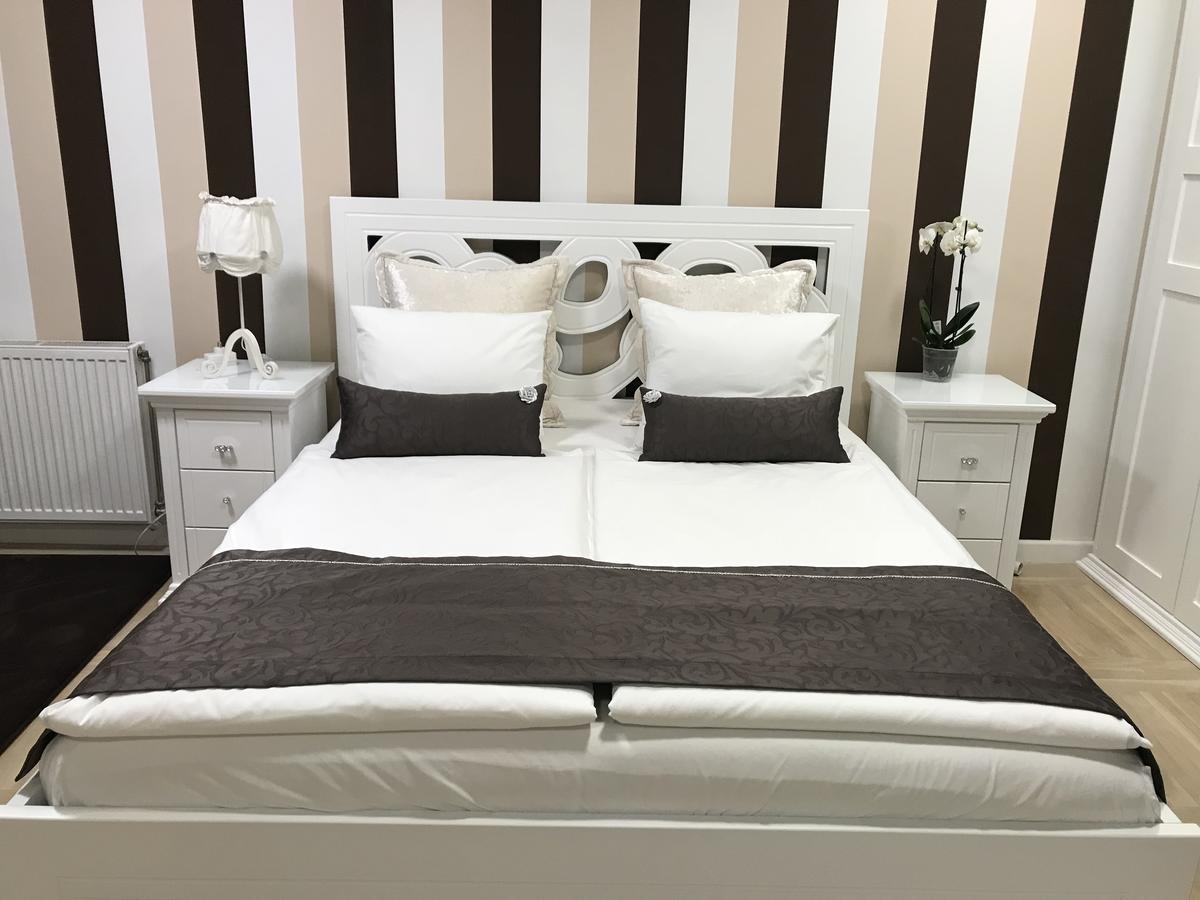 נובי סאד Lux New White Apartment מראה חיצוני תמונה